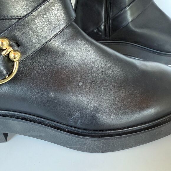 NWOB Stuart Weitzman Women's Luxering Belted Leather Bootie in Black Size 10 - Picture 9 of 15